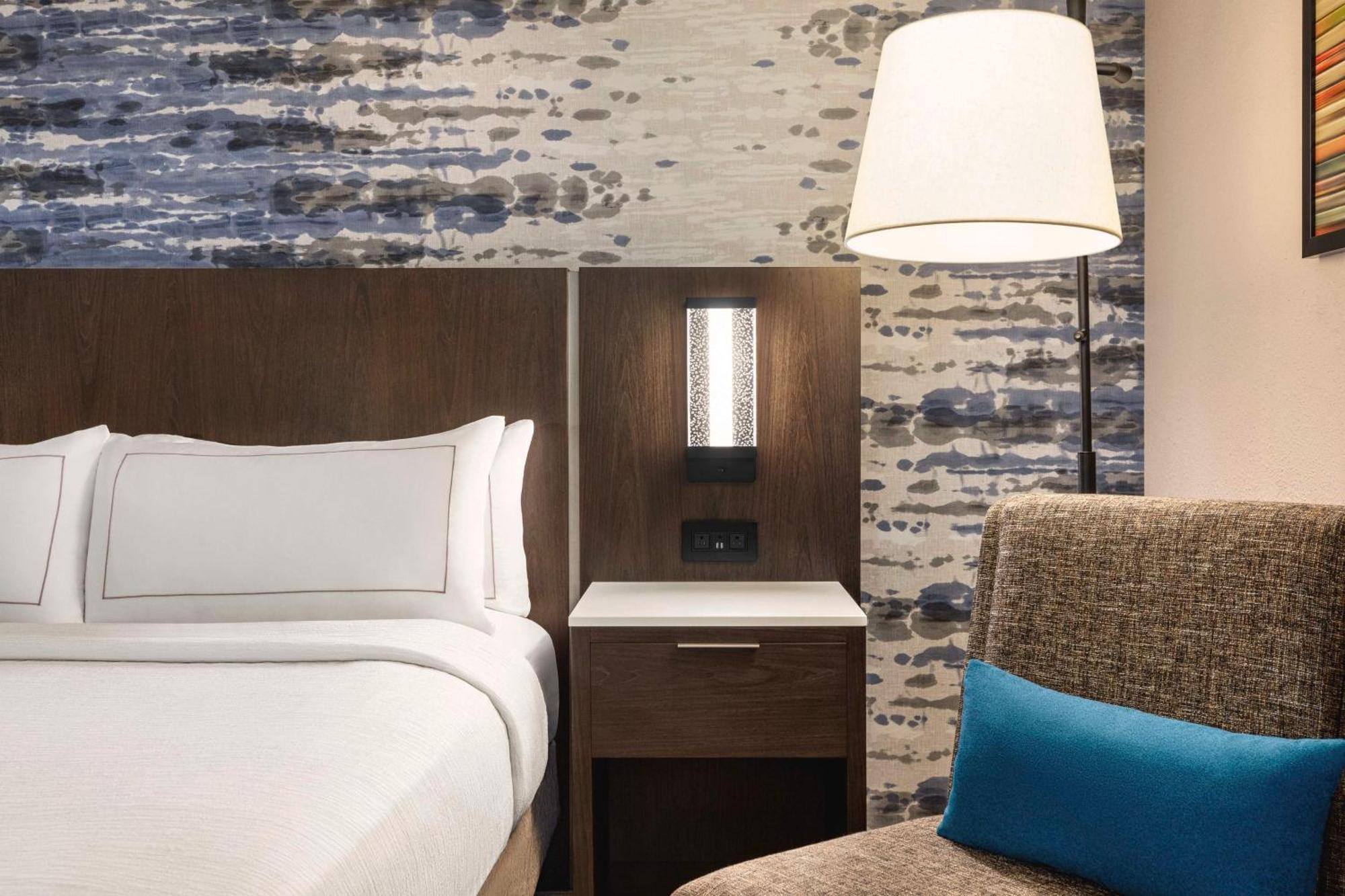 Embassy Suites By Hilton Kansas City Overland Park Exteriör bild