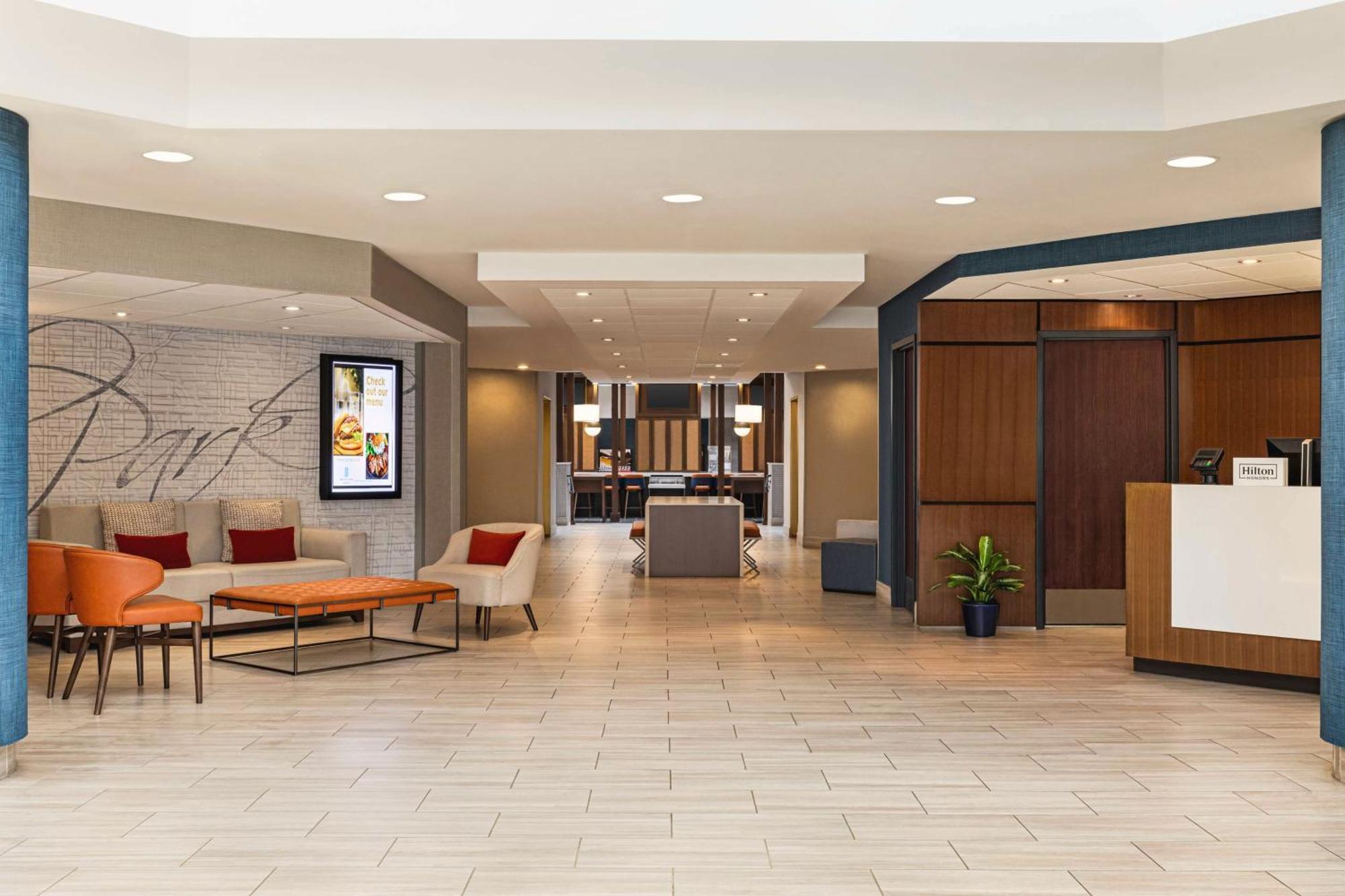 Embassy Suites By Hilton Kansas City Overland Park Exteriör bild